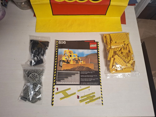 Lego technic 856 bulldozer - lego, "bulldozer"