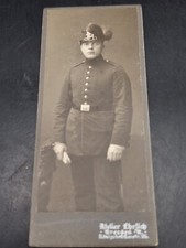 CDV Carte-de-Visite Soldat Polizei Tschako um 1900 Helm Koppelschloss Militaria