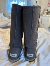 UGG Lammfellstiefel Braun