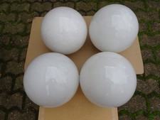 Vier alte große Kugellampenschirme weiß DM: ca. 30cm um 1940