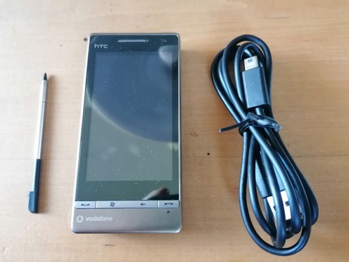 Vintage htc smartphone - htc, diamond