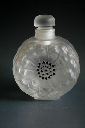 Lalique dahlia glas duftflakon - lalique,