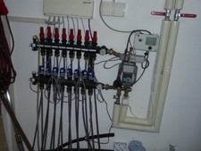 Heizungsregler Trovis 5579  mit Schaltventielen 4 Heizkreise