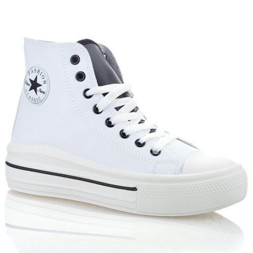 Damenschuhe lässig hoch