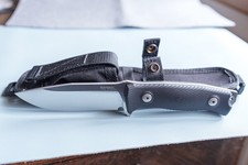 LionSteel M5 Outdoor / Bushcraft schwarz G10 Sleipner Blade, Condura, neuwertig