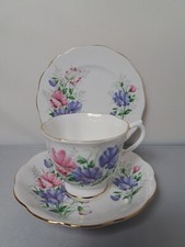 ROYAL ALBERT Bone China