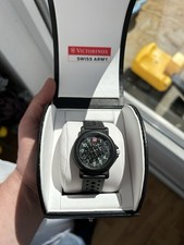 Victorinox Swiss Army –