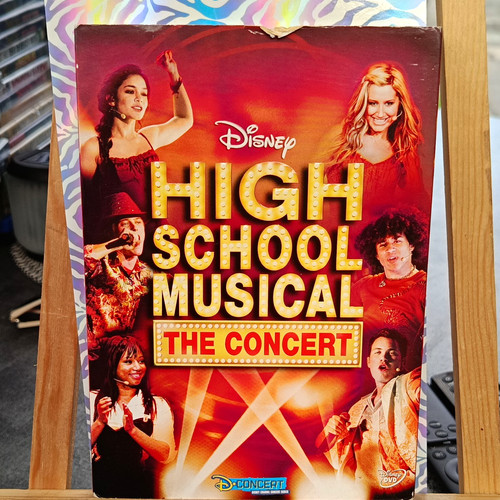 Disney high school musical - high,