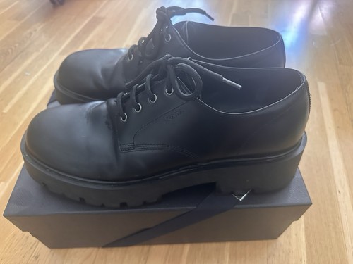 Prada derby schuhe aus - prada,