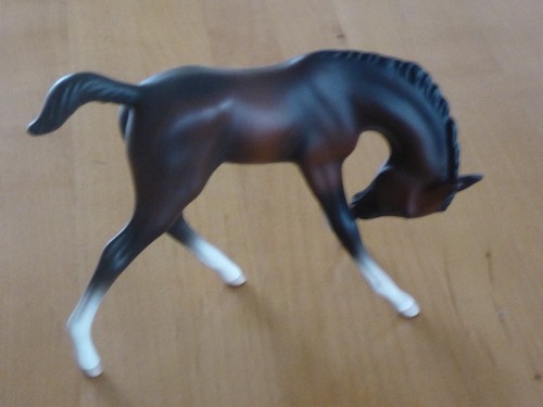 Goebel stehendes pferd - -,