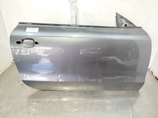 8T0831052C tür vorne rechts