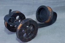 FLASCHENHALTER AUSSCHENKER KANONE SCHMIEDEEISEN HOLZRÄDER BESCHLÄGE 50er 60er