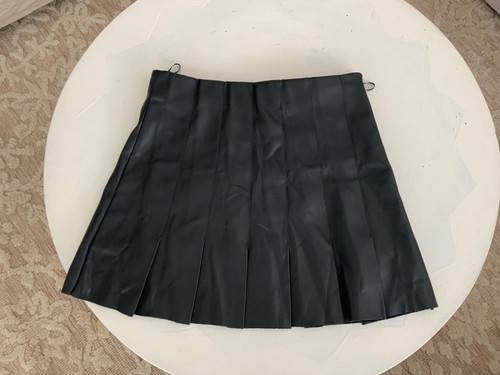 Zara faltenrock kunstleder - zara, faltenrock,