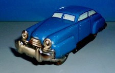 DISTLER ! ANSTOSS PKW. BLAU