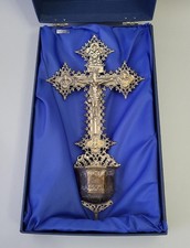 Kruzifix mit Schale für