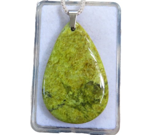 Grüner opal cabochon - grüner,