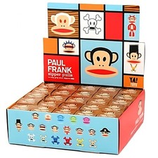 YA! TOYS - Paul Frank Zipper