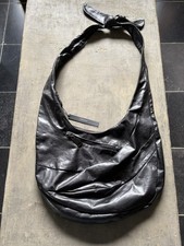 Rundholz XXL Leder Crossbody