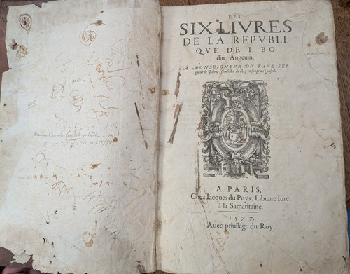 Altes buch die sechs - altes,