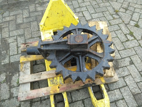 Kettenrad fahrwerk zähne - fahrwerk, 23