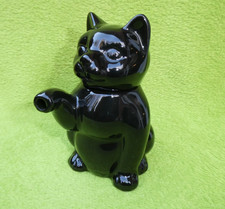 Kleine Figürliche Teekanne