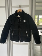 Calvin Klein Mädchen