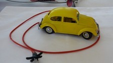 Mignon VW Käfer Ovali gelb mit Seilzugantrieb Antikspielzeug Sammler TOP-Zustand