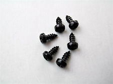 6 Befestigungsschrauben