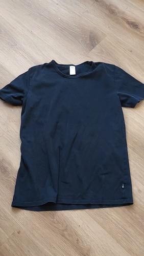 Dunkelblaues shirt von trigema - dunkelblaues,