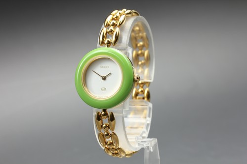 Near mint gucci change - change, bezel