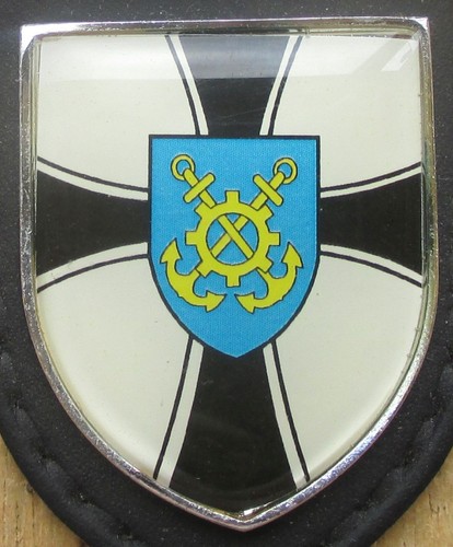 Brustanhänger