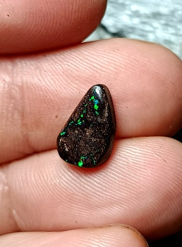 Wunderschöner boulder opal - wunderschöner,