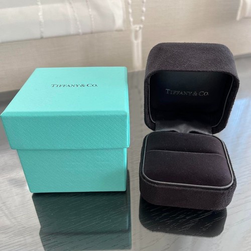Tiffany ring case - &,