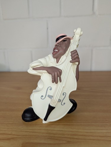 Bassgeiger contrabass figur - bassgeiger,