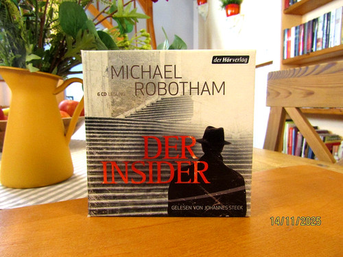 Michael robotham der - ,