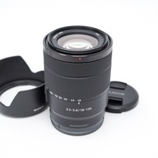 Sony E 18-135mm f/3.5-5.6 OSS