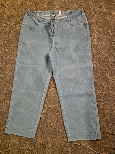Hellblaue capri damenjeans der - capri-damenjeans,