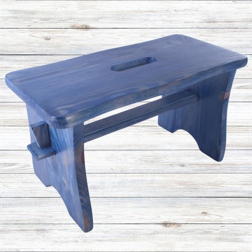 Blauer kleiner holzhocker - kleiner,