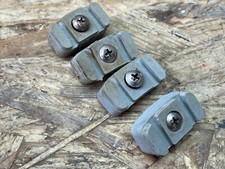 Gummifüße mit schraube - 4x,