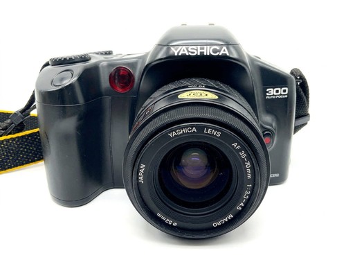 Yashica 300af 35mm - +,