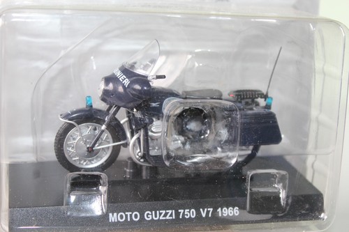 Agostini 24 carabinieri - de, 1:24