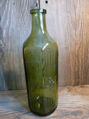 Giftflasche apotheke glas alt - giftflasche,
