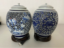 Asiatische Tischleuchte, Nachttischlampe, rund, bauchig