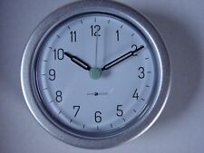 Badezimmeruhr mit Saugnapf