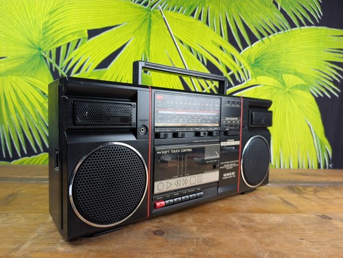 Ghettoblaster uher power - power, port