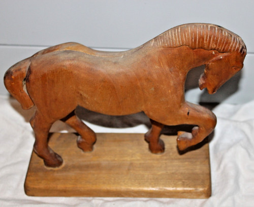 Holzfigur pferd handgeschnitzt - pferd,