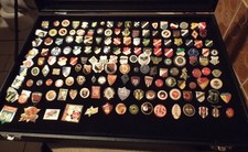 Sammlung Anstecknadeln/Pins Fußball v.a. Amateurvereine Deutschland