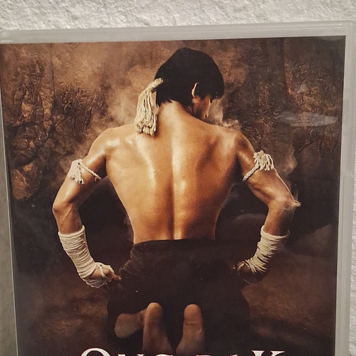 Ong bak muay thai - muay, warrior