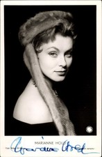 Ak Schauspielerin Marianne Hold, Portrait, Pelz, Autogramm - 10905469