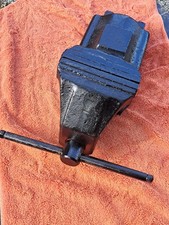 Schraubstock groß gebraucht 24 KG 14.5 cm BACKE